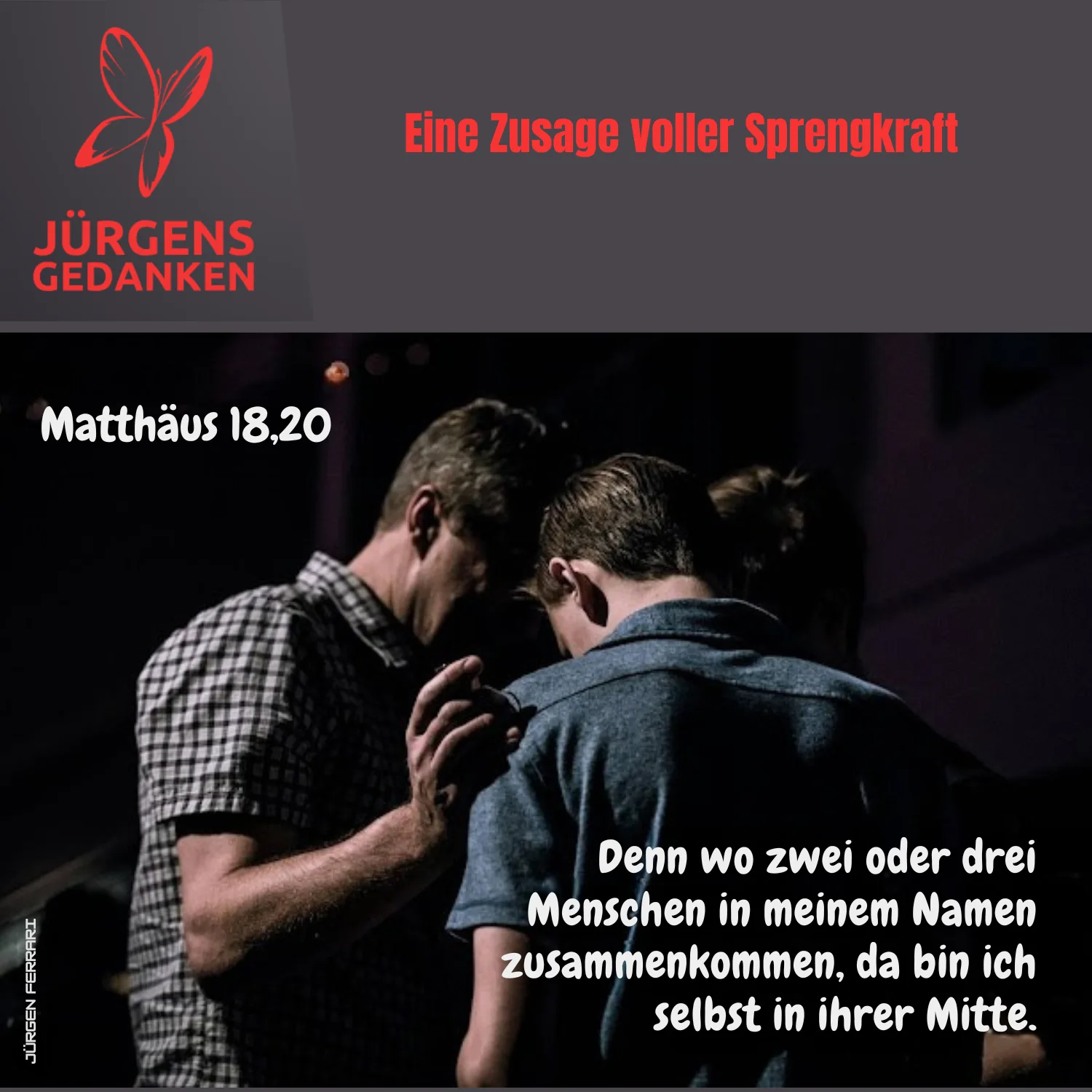 Zwei stehende, betende Männer