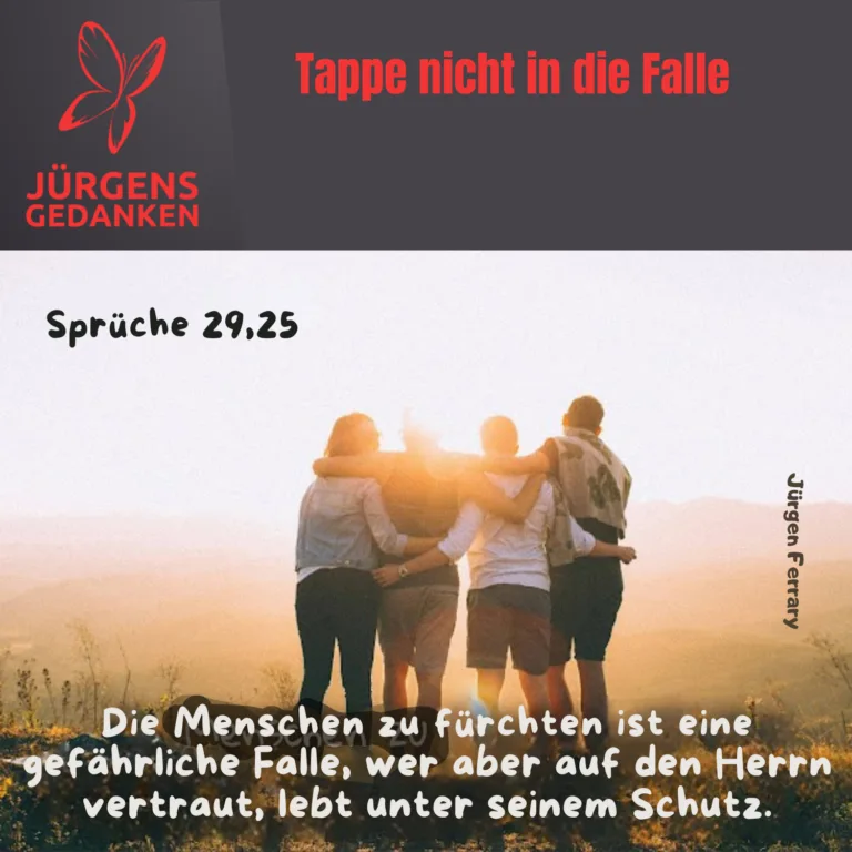 vier Freunde umarmen sich