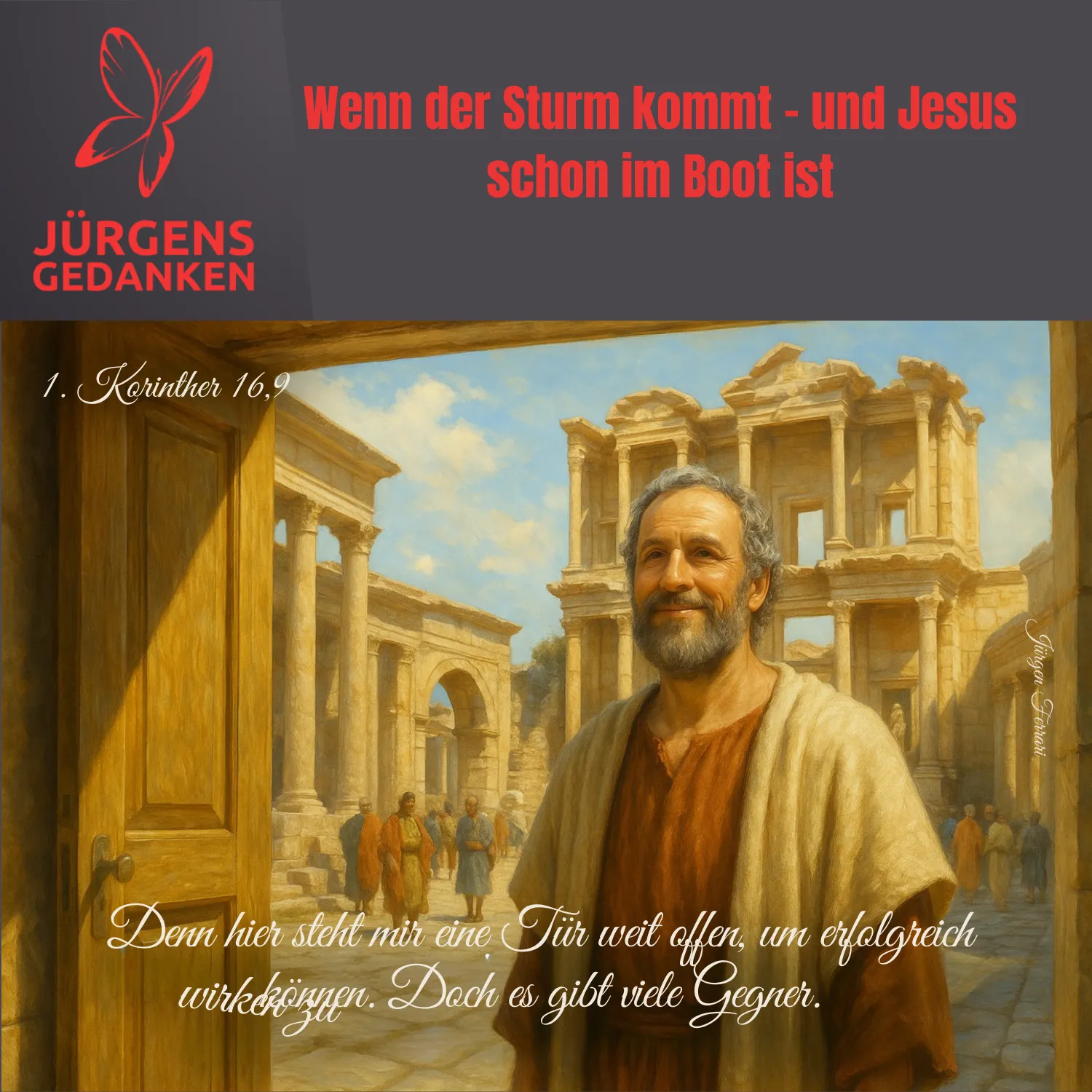 Mann steht vor einer offenen Tür