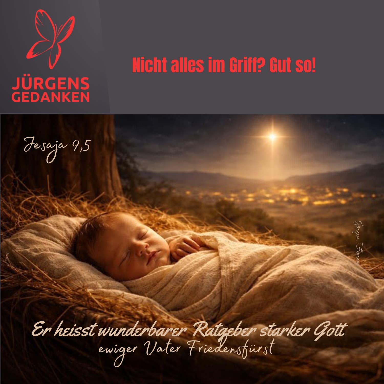 Baby liegt auf Stroh im Schein des Sterns